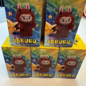 FREE WITH LABUBU PURCHASE - Unbranded Labubu Blind Boxes, Great for Xmas!!